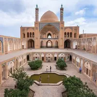 شهری که انگار از دل قصه های کهن سفر کرده به دنیا