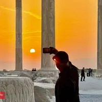 بازدید گردشگران از اماکن تاریخی فارس