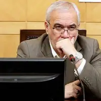  ماجرای پرتاب قندان توسط مجتبی جباری به سمت فتح‌الله‌زاده