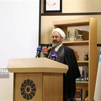 امام جمعه ایلام: کتابخانه سنگر پایدار فرهنگ در برابر تهاجم نرم دشمن است