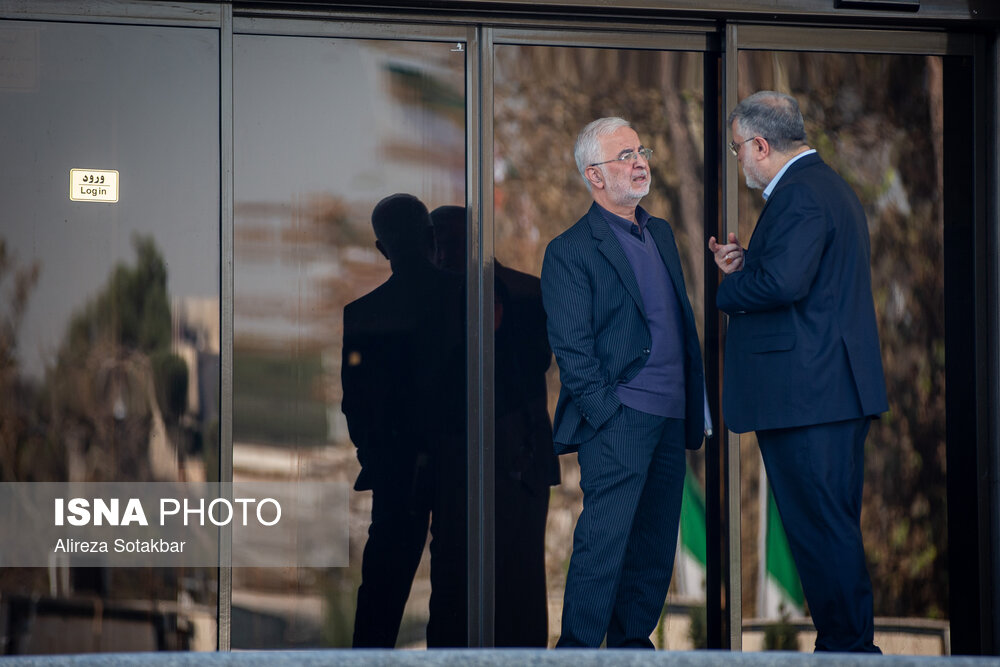 عکس/ حاشیه جلسه هیات دولت