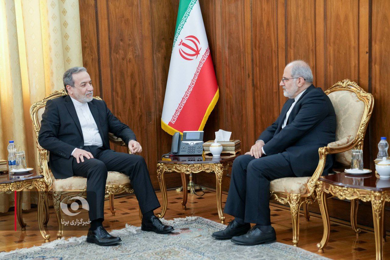 عکس/ دیدار سفیر جدید ایران در ایرلند با وزیر امور خارجه