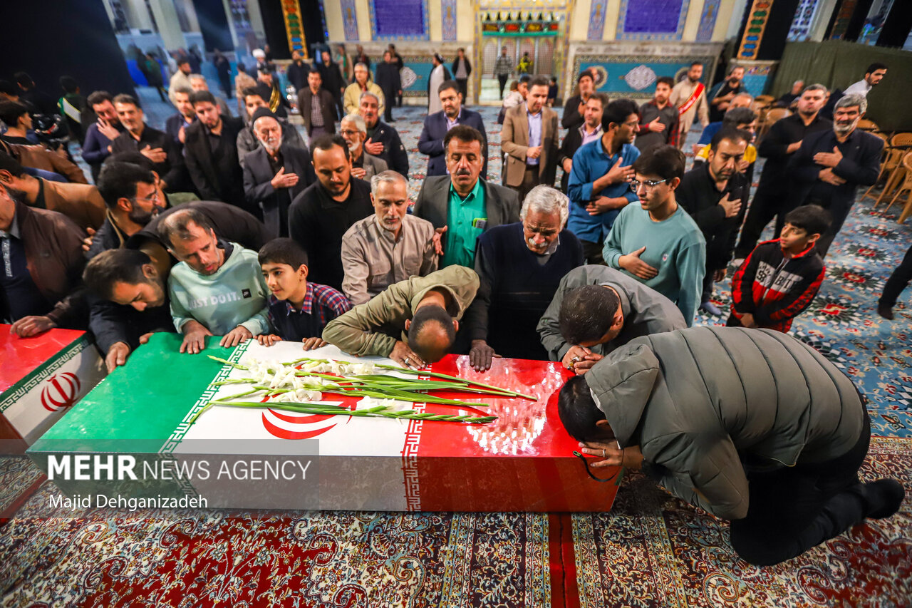 عکس/ مراسم استقبال از شهدای گمنام دفاع مقدس در یزد