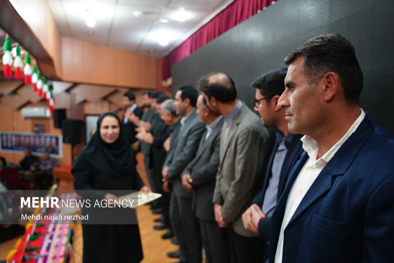 آیین گرامیداشت هفته کتاب در یاسوج