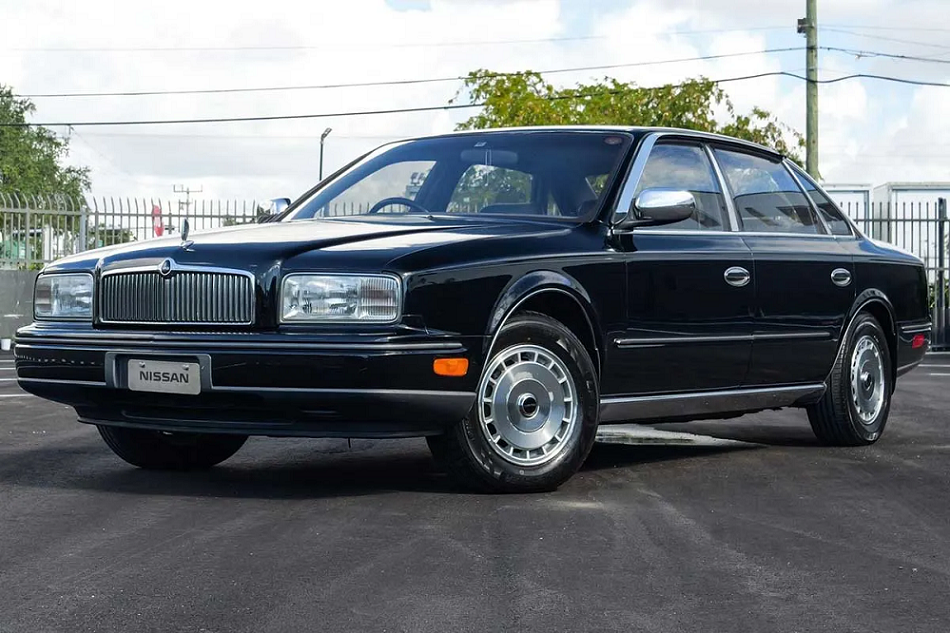 نیسان پرزیدنت ۱۹۹۲، سدان لوکس ژاپنی با حس و حال بریتانیایی!