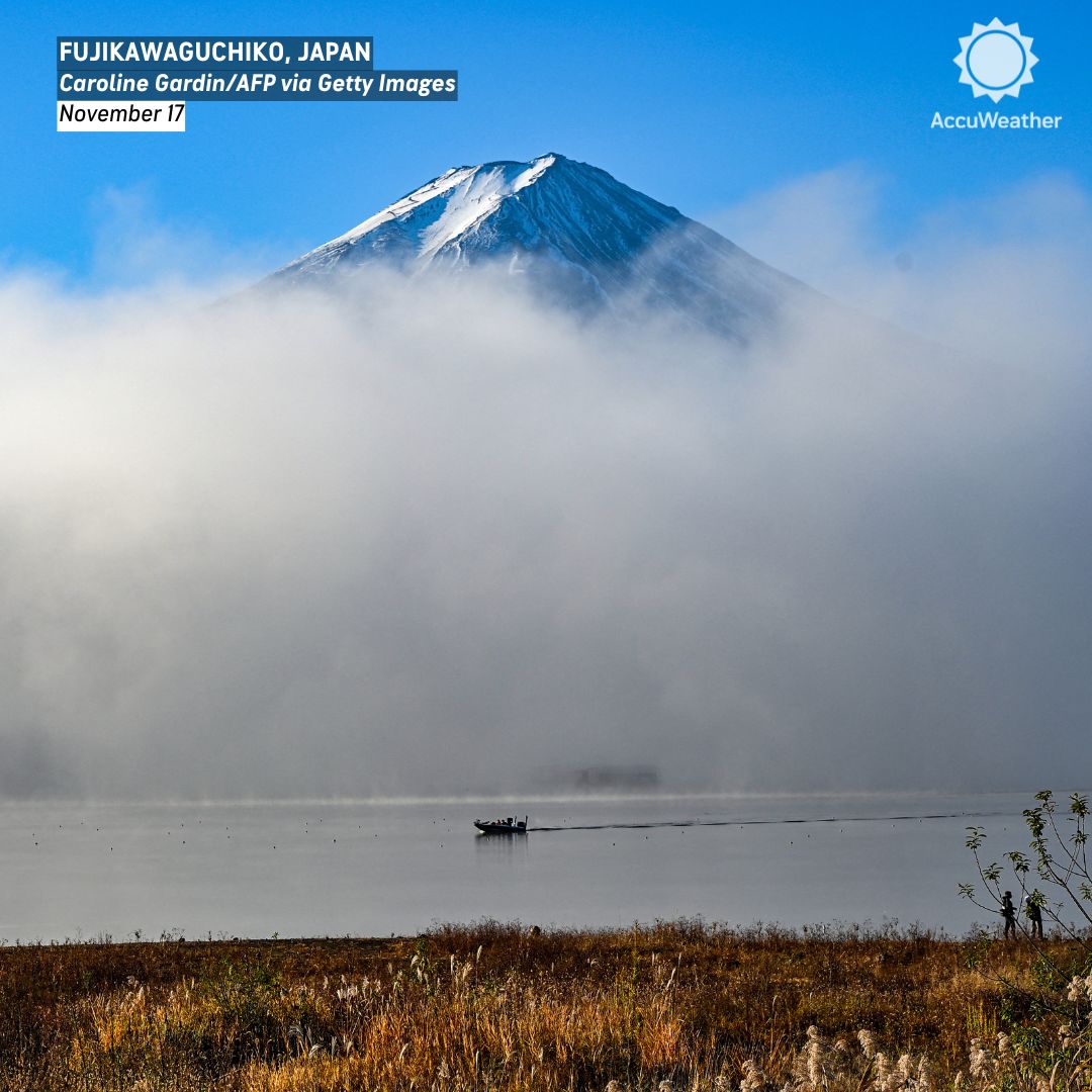 مناظر پاییزی با کوه فوجی ژاپن 