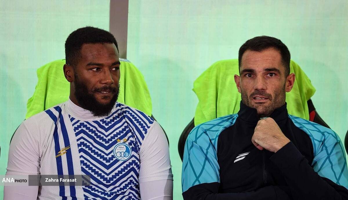 حاتمی: به جنپو و نازون باید فرصت بدهیم