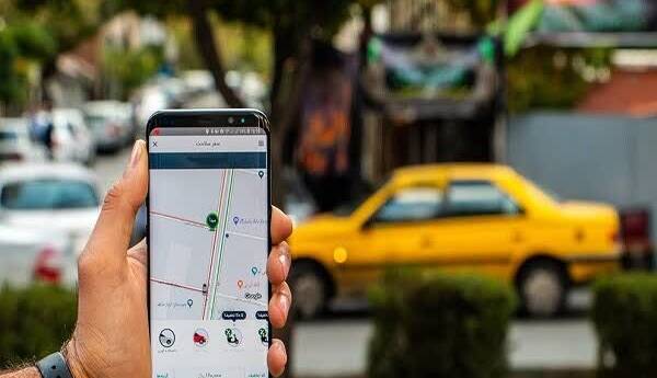 پیشنهاد سه فرمولی برای حل اختلافات بر سر بیمه رانندگان تاکسیهای اینترنتی