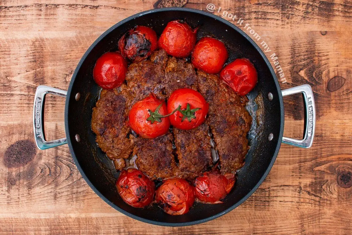 کباب تابه‌ای ترش که بسیار خوشمزست