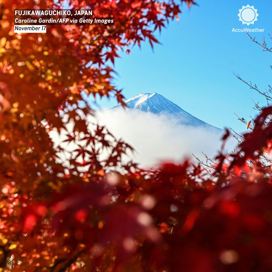 مناظر پاییزی با کوه فوجی ژاپن 