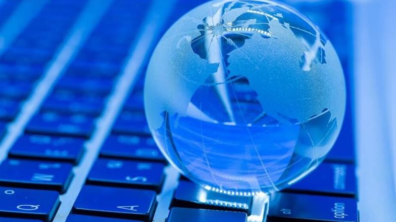 بررسی تأثیر فضای مجازی بر عزت‌نفس هویت کودکان/ سن کمتر و اعتیاد به شبکه‌های اجتماعی/ دگرگونی چشم‌انداز رشد کودکان در عصر دیجیتال