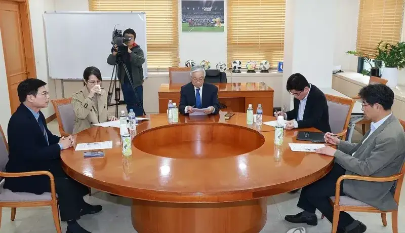 محرومیت مربی آرژانتینی با حرکت عیسی آلکثیر!