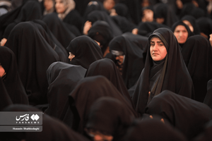 عکس/ وداع با دو شهید گمنام در حرم حضرت معصومه(س)