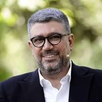 واکنش مدیر روابط عمومی وزارت فرهنگ به ممنوعالکاری رضا رشیدپور