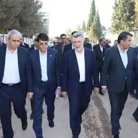 بازدید وزیر بهداشت از روند ساخت بیمارستان شهید سلیمانی کرمان