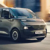 معرفی رنو ترافیک E-Tech؛ ون برقی با برد ۴۵۰ کیلومتر و شارژ فوق‌سریع