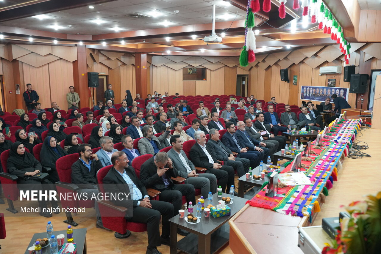 آیین گرامیداشت هفته کتاب در یاسوج