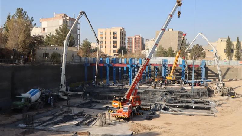 وزیر بهداشت: سرعت ساخت بیمارستان شهید سلیمانی کرمان حائز اهمیت است‌