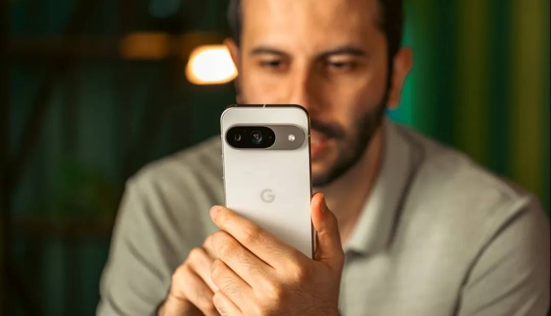 سیستم پیامک ماهواره‌ای به دو گوشی گوگل اضافه شد