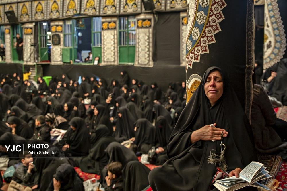 مراسم عزاداری دهه دوم فاطمیه در تکیه سادات اخوی