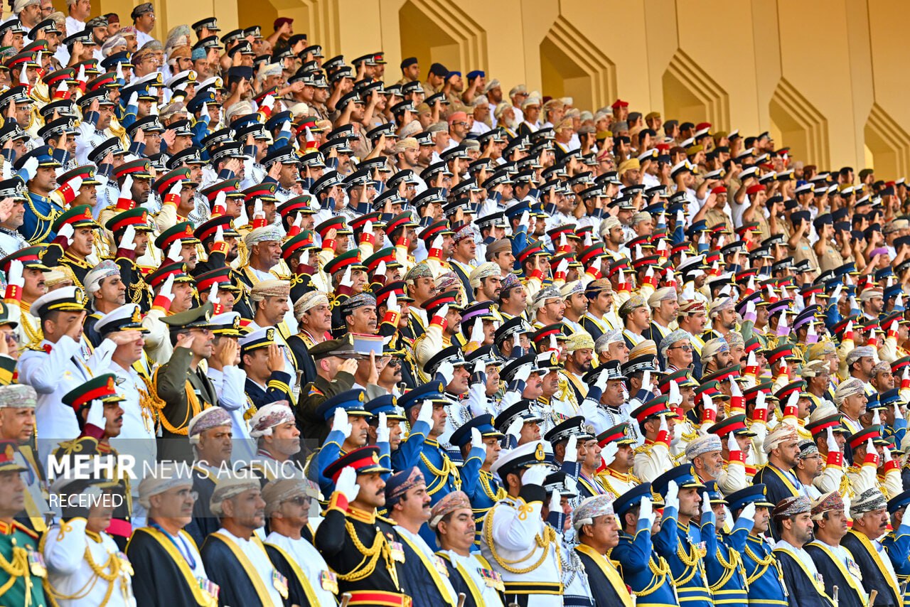 رژه نیروهای مسلح عمان در روز ملی عمان