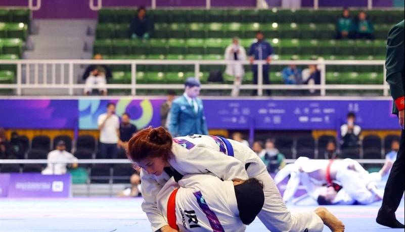 صعود نظری به دیدار نیمه نهایی