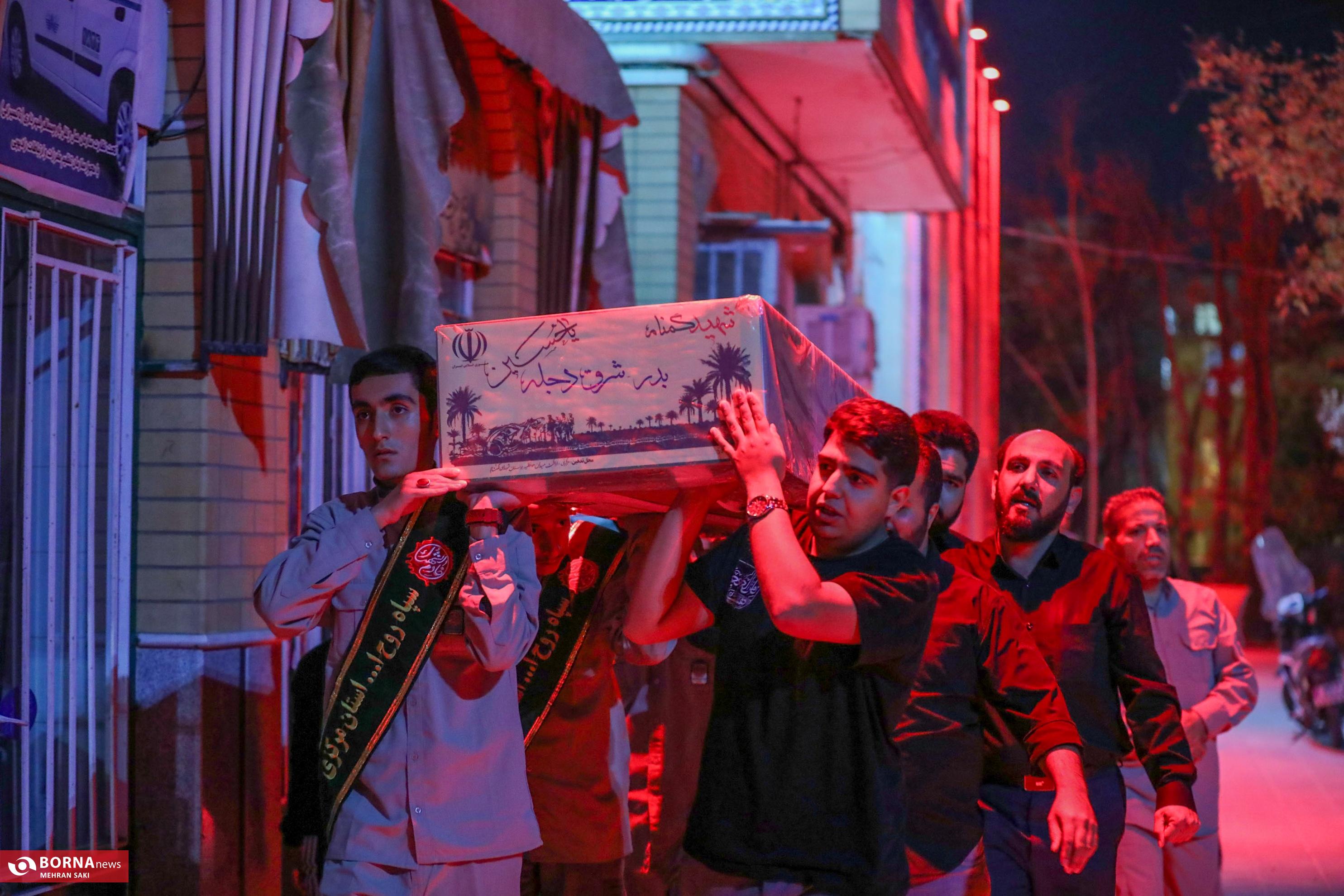 محفل وداع با شهید گمنام در مسجد چهارده معصوم اراک