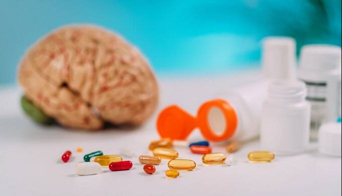 کمبود این ویتامینها مغز را از کار میاندازد | راهکارهایی برای تامین ویتامینهای مغز