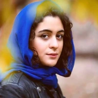 عکس پاییزی فاطیما بهارمست با استایل ترند جین