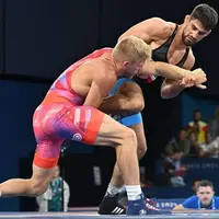 یونس امامی کامبک زد و فینالیست شد