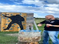 قهرمان پرتاب چیزای خطرناک 