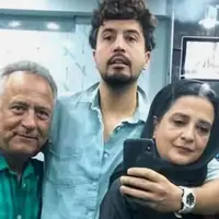 مهرداد صدیقیان به سوگ پدرش نشست