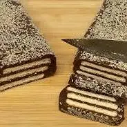 دسر خرما شیک و خوشمزه