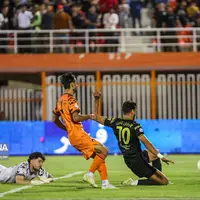 بُرد تیم لیگ برتری در دیار بابک؛ سپاهان از سد مس کرمان گذشت