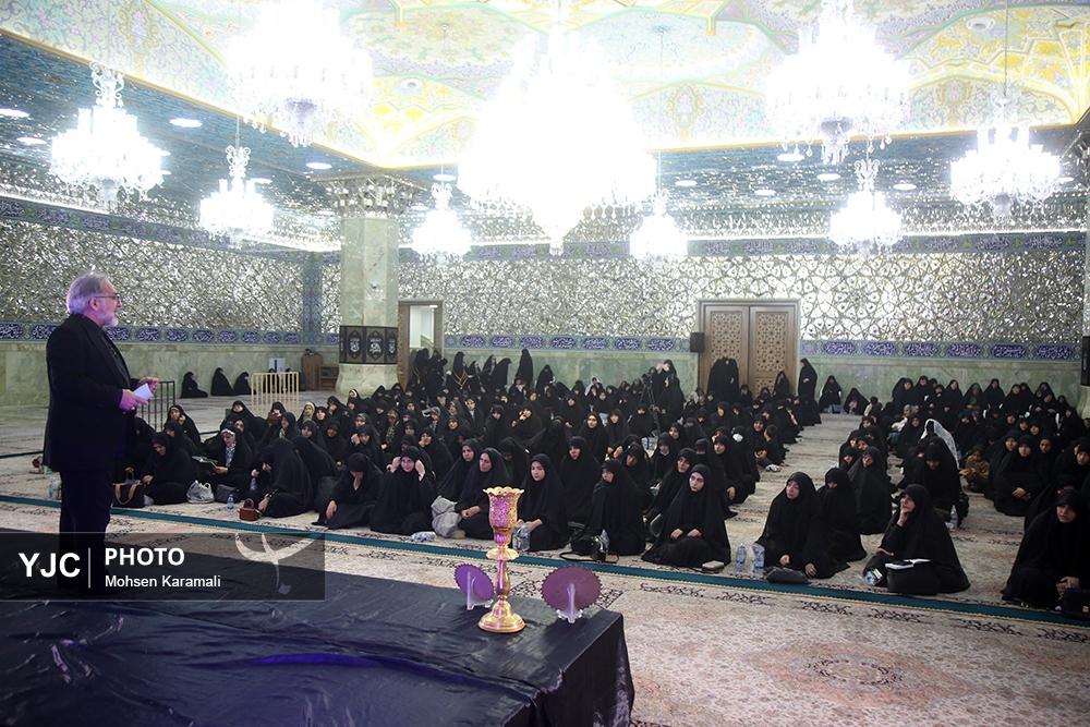 مراسم سالروز شهادت حضرت زهرا (س) ویژه بانوان در قم