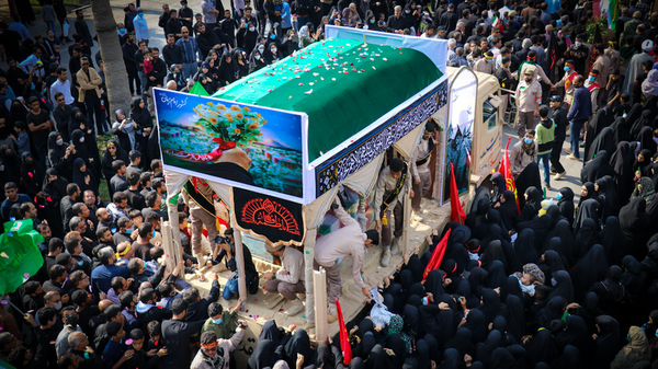 ۱۴ شهید گمنام روز دوشنبه در بندرعباس تشییع می‌شوند