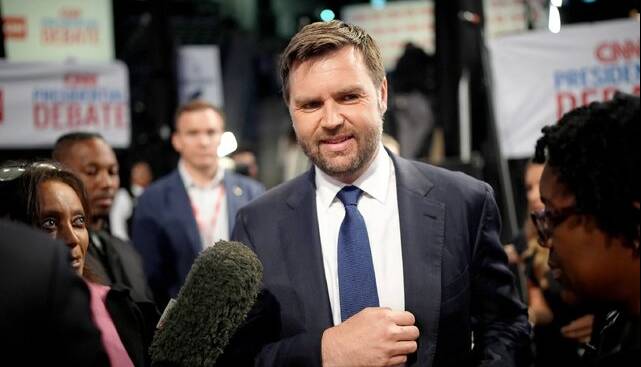 ونس: منتقدان طرح صلح اوکراین در دنیای خیالی زندگی میکنند