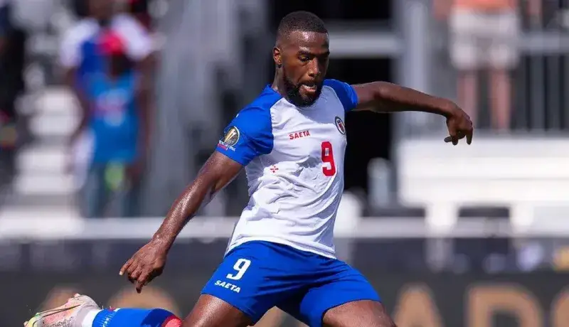 نازون سفیر آشتی ملی تاهیتی!