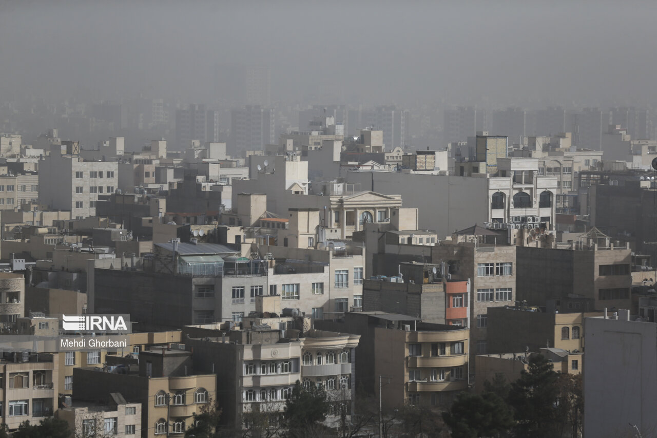 ۱۵ روز هوای ناسالم در مشهد؛ ردپای سوخت‌های فسیلی پررنگ‌تر شد