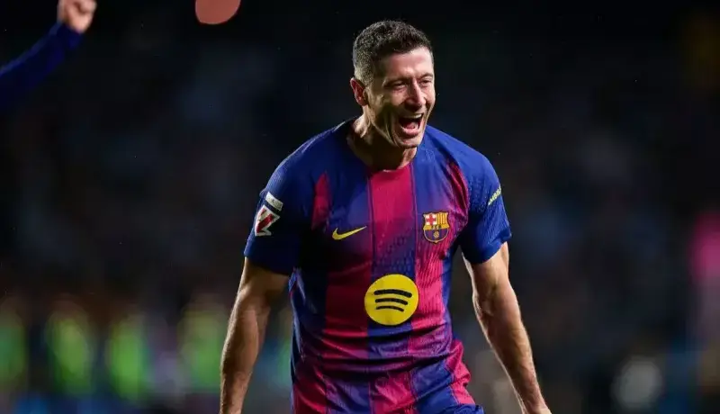 فاصله لواندوفسکی با تاریخ‌سازی بزرگ؛ فقط ۱۲ قدم!