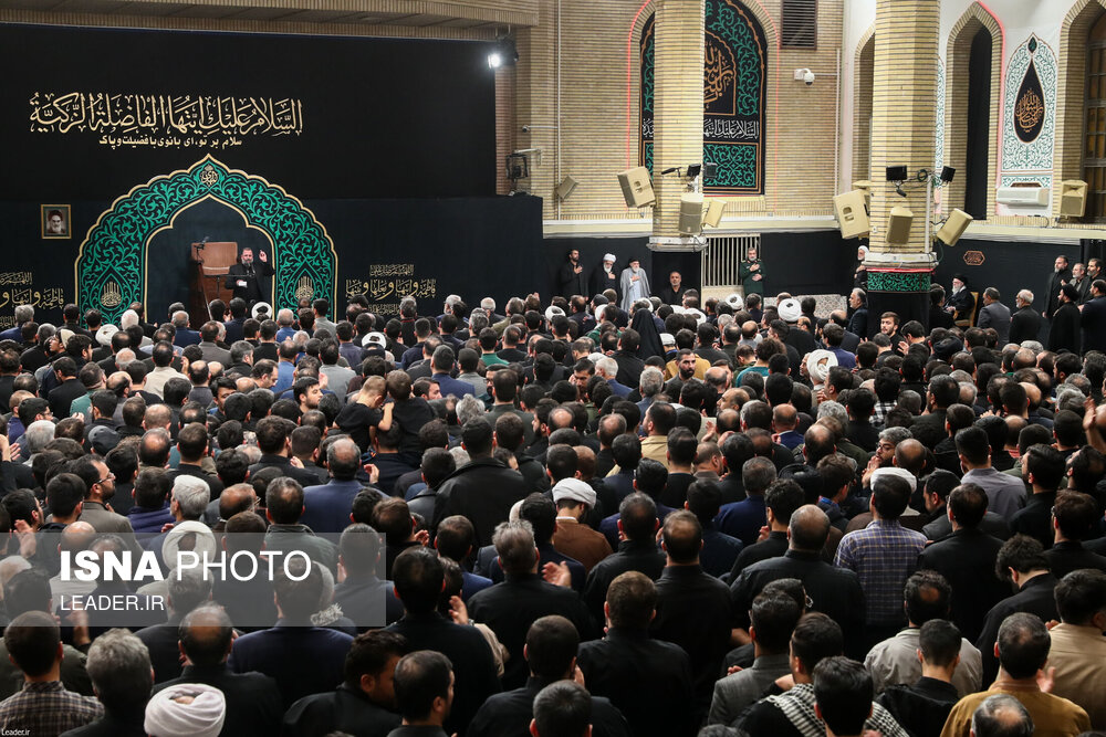 عکس/دومین شب مراسم عزاداری شهادت حضرت فاطمه(س) با حضور رهبر انقلاب