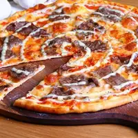 پیتزا سیر و استیک