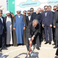 کلنگ‌زنی مدرسه ۱۲ کلاسه در کنگان با حضور وزیر آموزش‌وپرورش