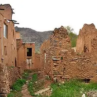 روایتی از روستای طامه در اصفهان