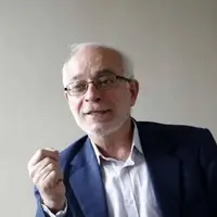 تا زمانی که ایران و آمریکا حرف خودشان را بزنند 30 سال مذاکره هم فایده ندارد