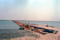 روایت حناچی از اقدامات حیرت انگیز مهندسان ایرانی برای ساخت پل بعثت