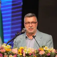 وزیر بهداشت: آنتی‌بیوتیک در آنفلوآنزا بی‌اثر است 