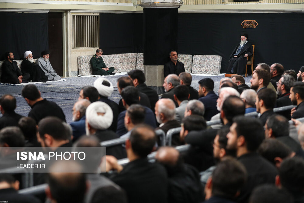 عکس/دومین شب مراسم عزاداری شهادت حضرت فاطمه(س) با حضور رهبر انقلاب
