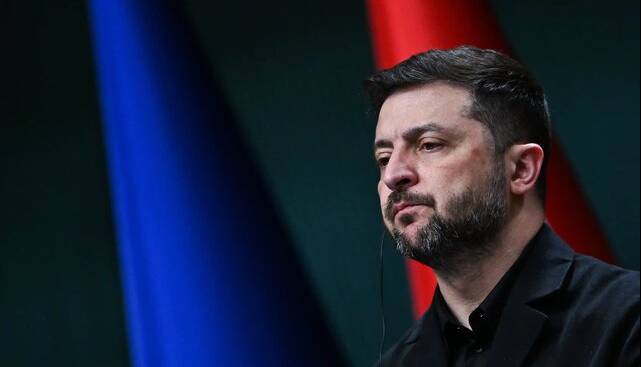 پیام آمریکا به زلنسکی: توافق را امضا نکنی با معامله‌ای بدتر روبه‌رو می‌شوی!