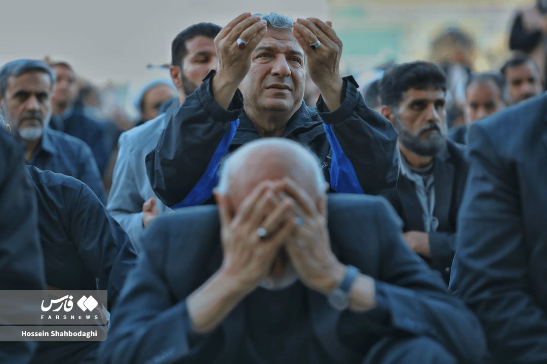 عکس/ نماز باران در مسجد جمکران